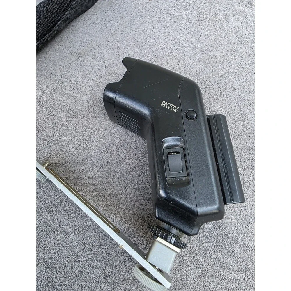 Used Canon VL-10Li On Camcorder Battery Video Light *W/ BATTERY*